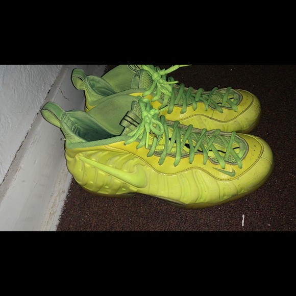 Nike Foamposites - Picture 2 of 3